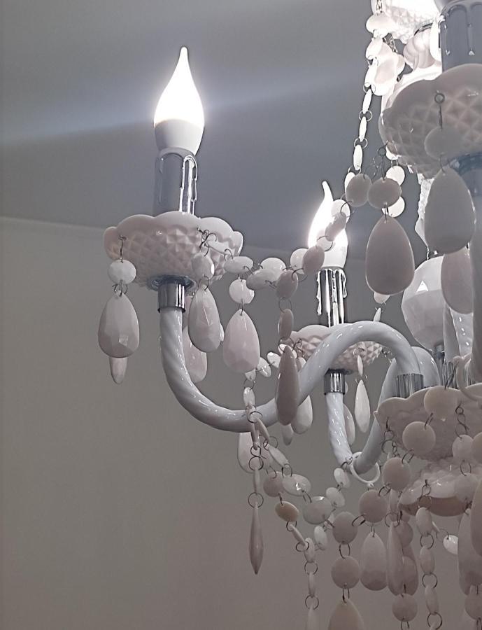 Appartamento Delizioso Con Terrazzo In Centro-Delicious Apartment With Terrace Сан Ремо Екстериор снимка