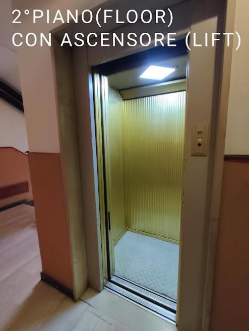 Appartamento Delizioso Con Terrazzo In Centro-Delicious Apartment With Terrace Сан Ремо Екстериор снимка